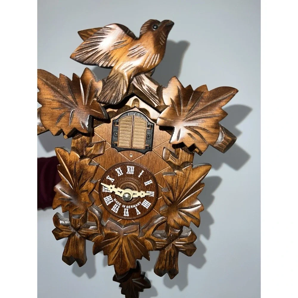 Vintage Mauthe German Cuckoo Clock NOS Black Forest Carved Wood Leaf Bird NIB